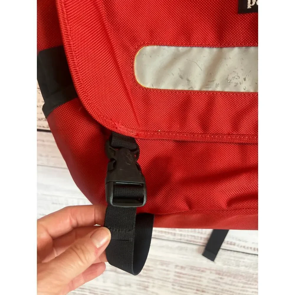 Patagonia Vintage Half Mass Messenger Bag Red Black